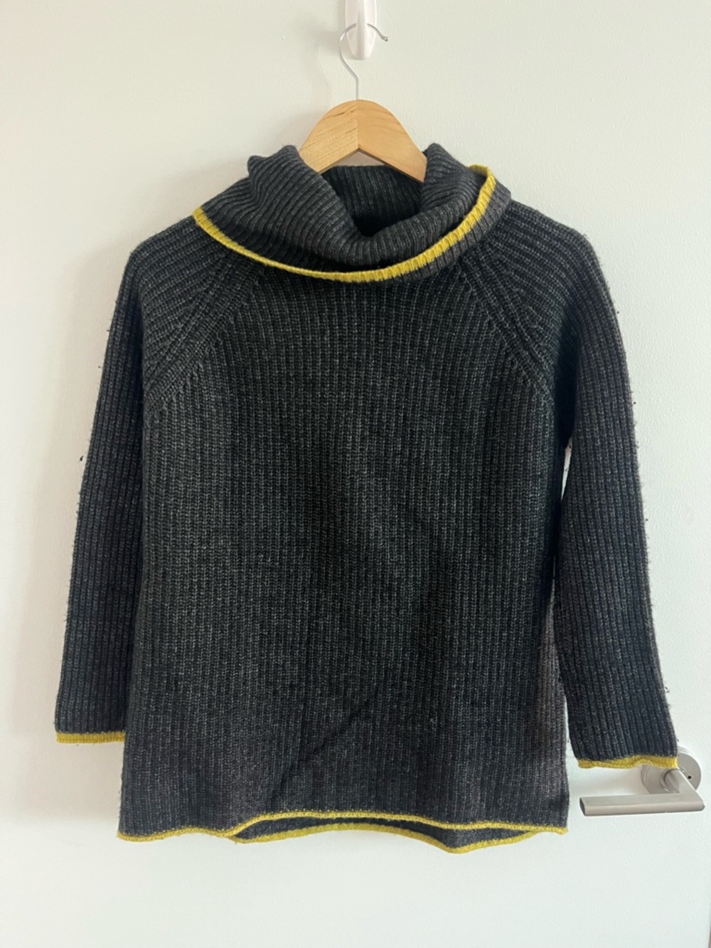 Bartolini Wool & Cashmere Charcoal Ribbed Turtleneck Sweater Yellow Trim Large
